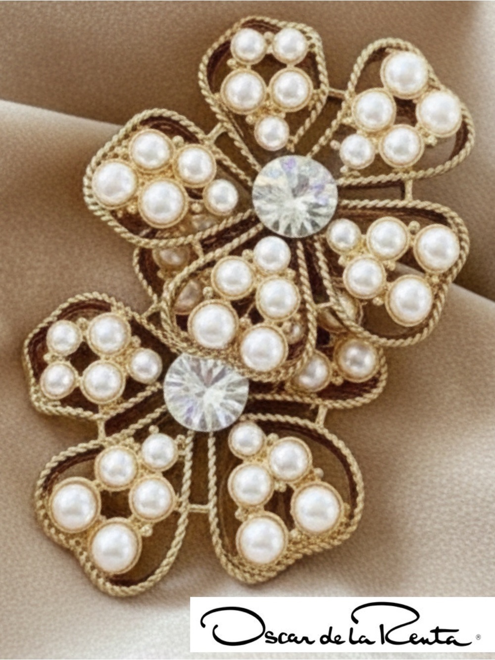 Oscar de la Renta Gold Pearl & Crystal Flower Earrings ✨Pierced / Post